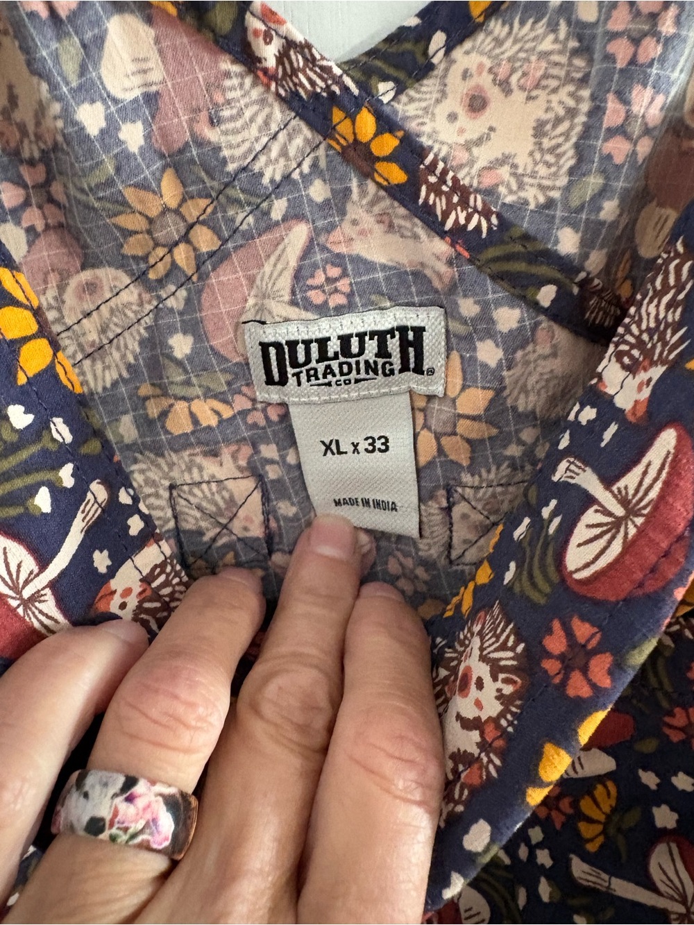Duluth hedgehog Overalls with Navy Straps - Picture 4 of 8